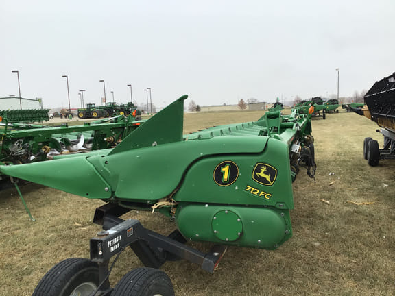 Main image John Deere 712FC