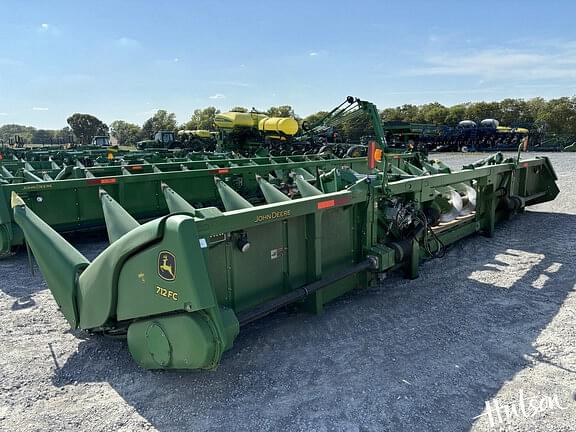 Image of John Deere 712FC equipment image 1