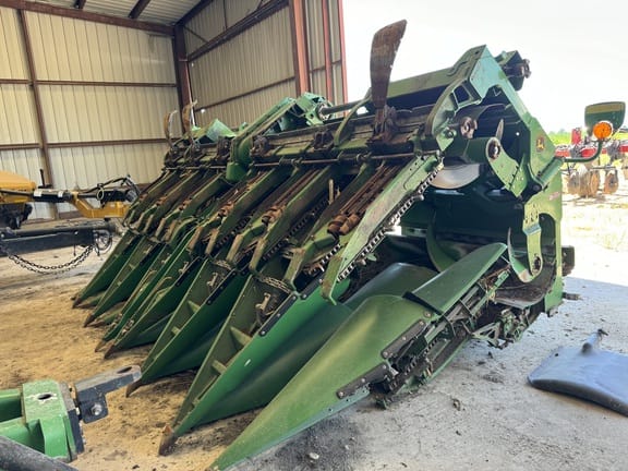 2020 John Deere 712FC Equipment Image0