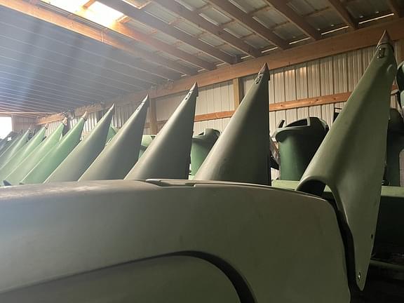 Image of John Deere 716C equipment image 1