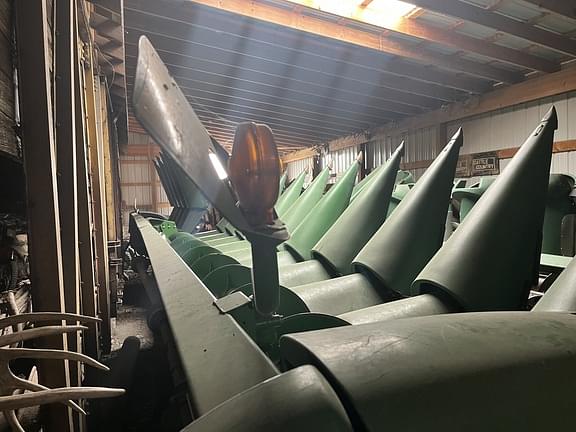 Image of John Deere 716C equipment image 2