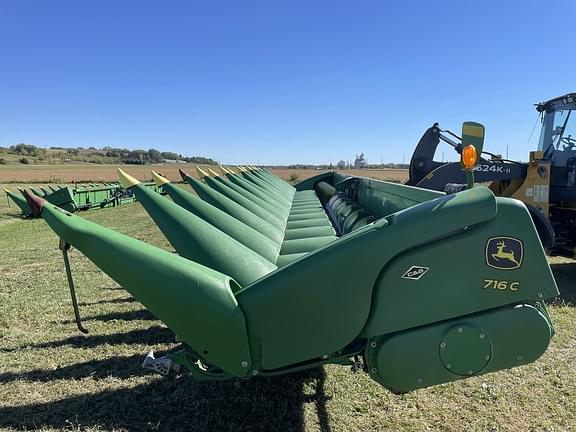 Image of John Deere 716C Primary image