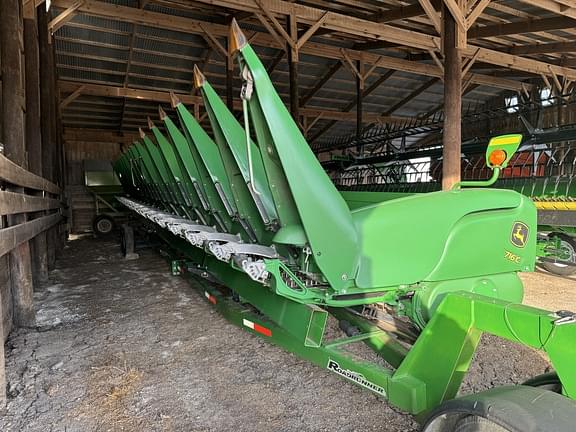 Image of John Deere 716C Primary image