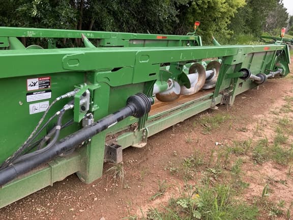 Image of John Deere 718C equipment image 2