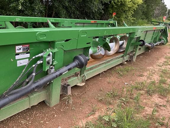 Image of John Deere 718C equipment image 3