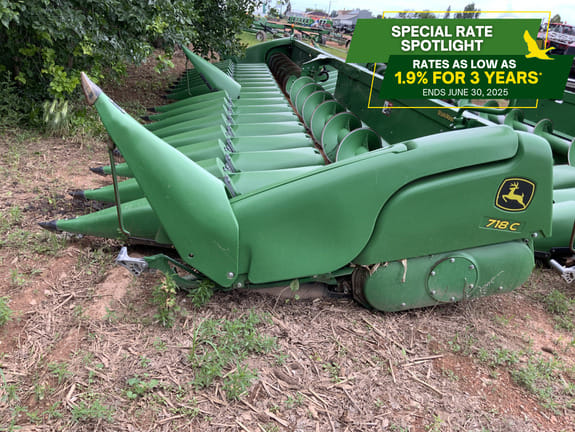 Main image John Deere 718C