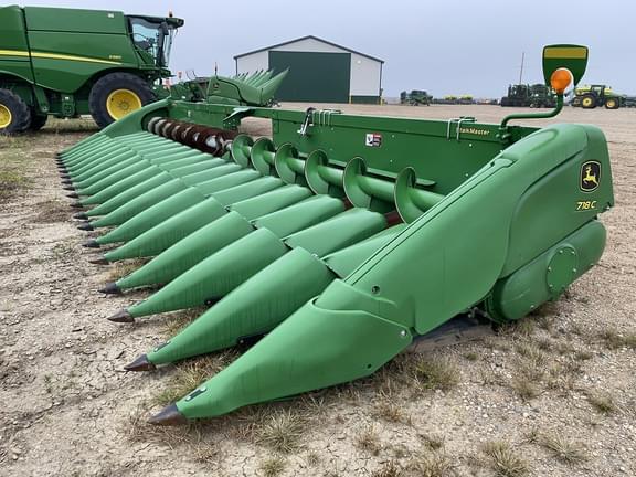 Image of John Deere 718C equipment image 1
