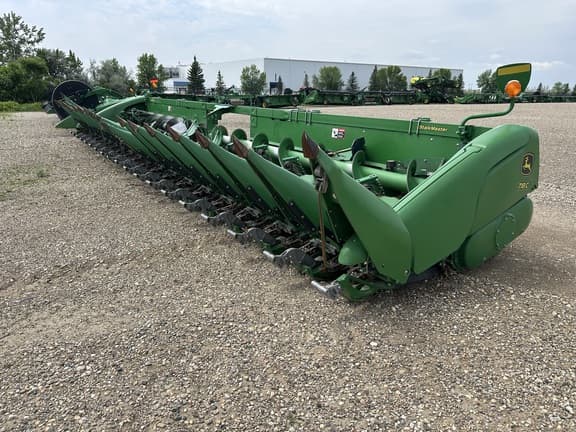 Image of John Deere 718C equipment image 2