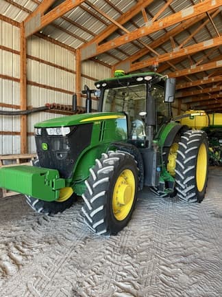 Main image John Deere 7210R