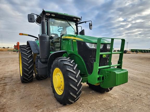 Thumbnail image John Deere 7230R 1