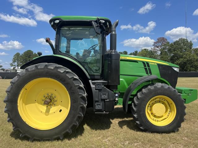 Image of John Deere 7230R equipment image 4
