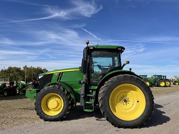 Image of John Deere 7290R equipment image 2