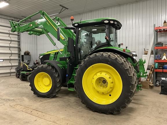 Image of John Deere 7290R equipment image 1