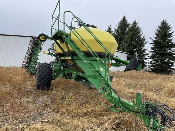 Image of John Deere 730 equipment image 1