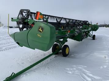 Main image John Deere 735D