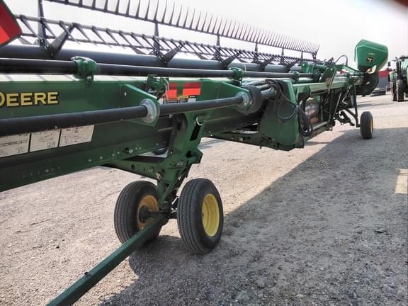 Image of John Deere 735D Primary image