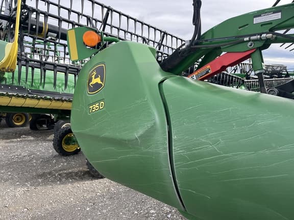 Image of John Deere 735D equipment image 3