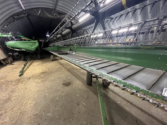 Image of John Deere 735D equipment image 3