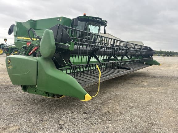 Image of John Deere 735FD equipment image 4