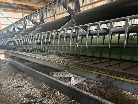 Image of John Deere 735FD equipment image 1