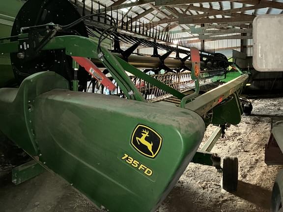 Image of John Deere 735FD equipment image 3