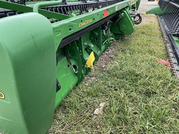 Image of John Deere 735FD equipment image 3