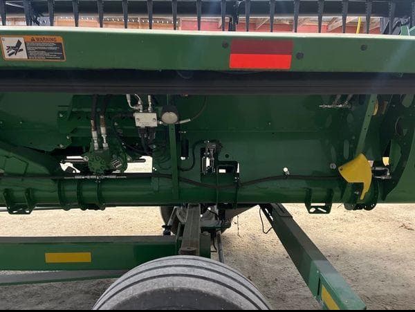 Image of John Deere 735FD equipment image 4