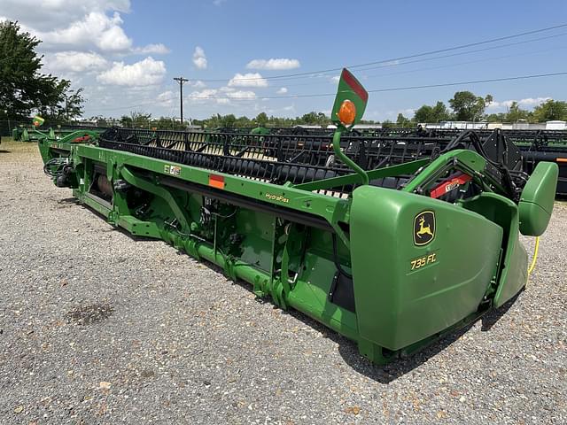 Image of John Deere 735FD equipment image 4