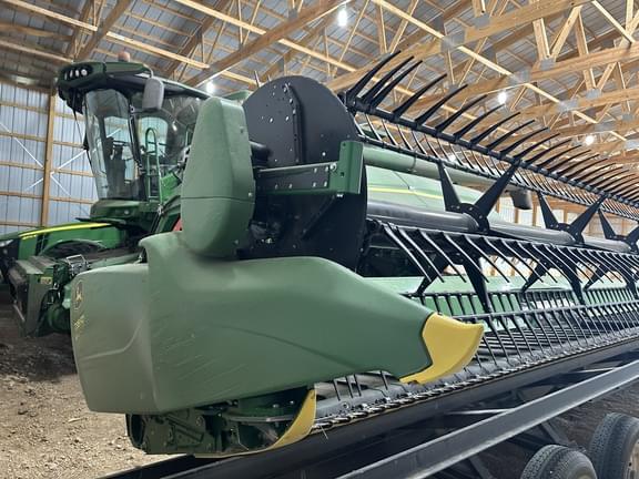 Image of John Deere 735FD equipment image 4