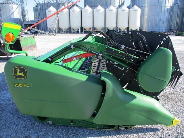 Image of John Deere 735FD equipment image 3