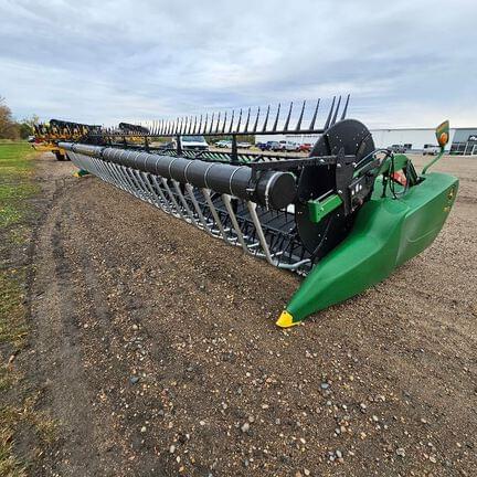 Image of John Deere 735FD Image 0