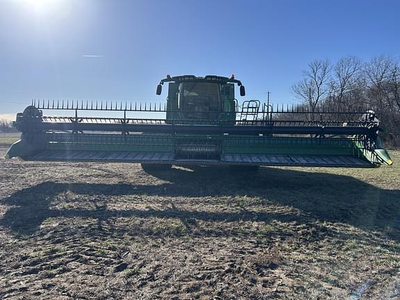 Image of John Deere 735FD equipment image 3