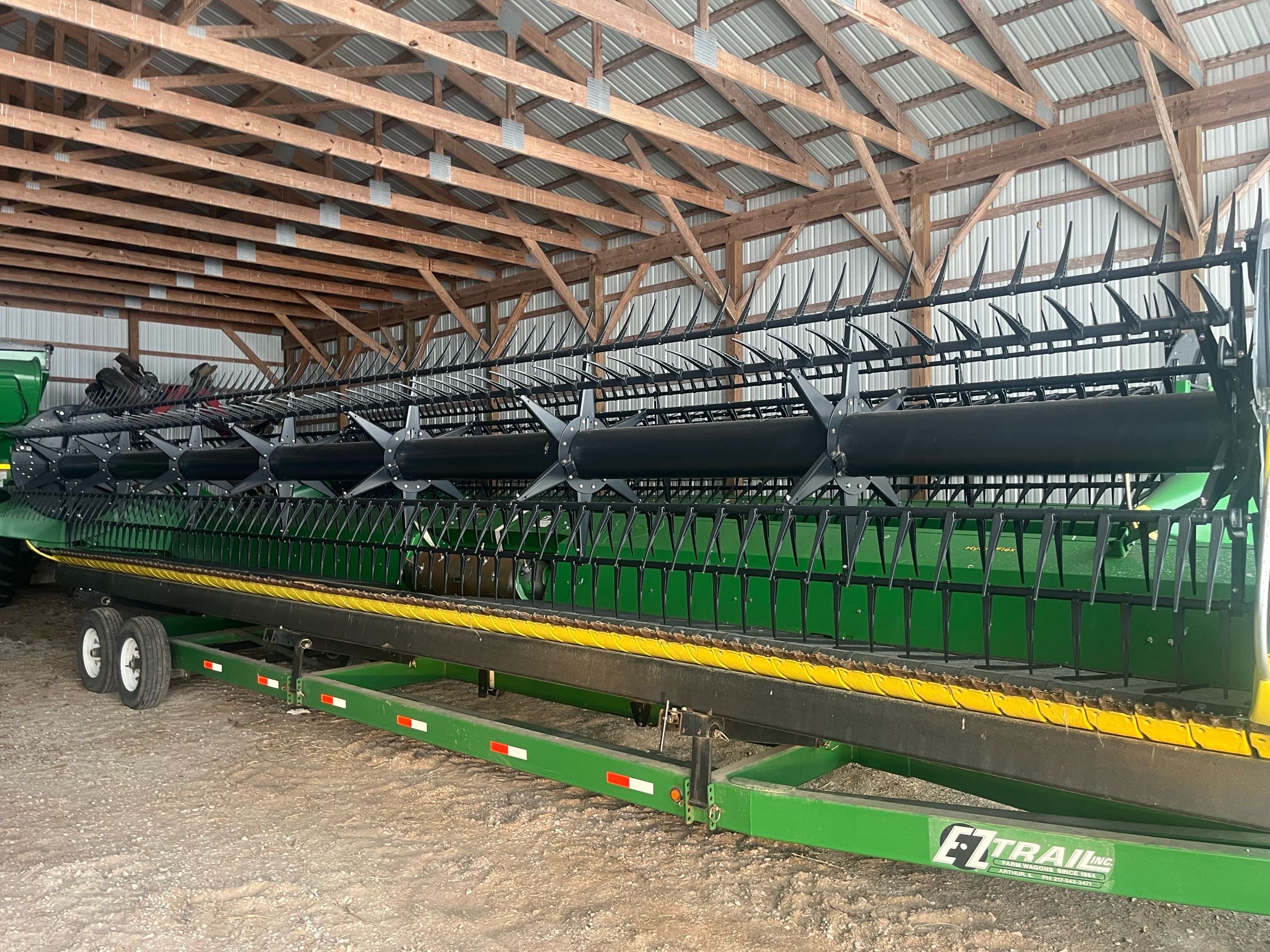 2020 John Deere 735FD Equipment Image0