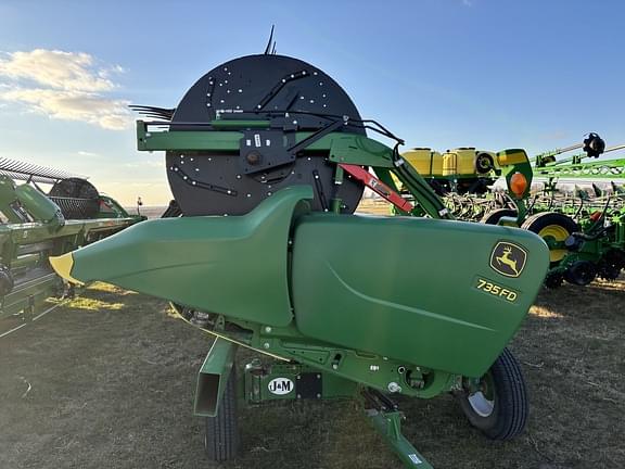 Image of John Deere 735FD equipment image 1