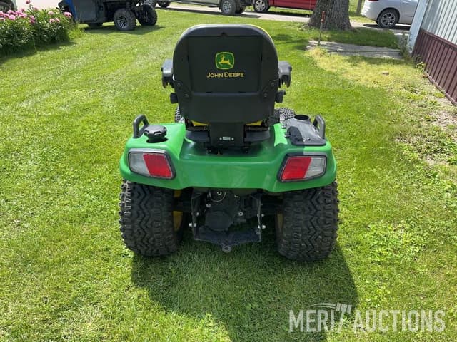 Image of John Deere X738 equipment image 3
