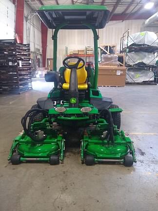 Image of John Deere 7400A equipment image 1