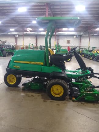 Image of John Deere 7400A equipment image 3