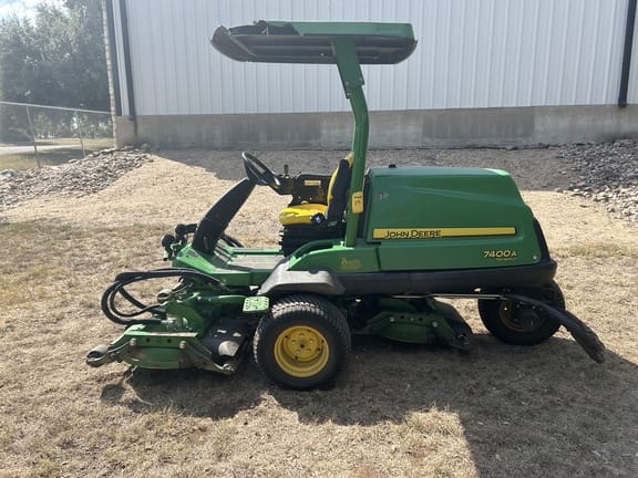 Main image John Deere 7400A