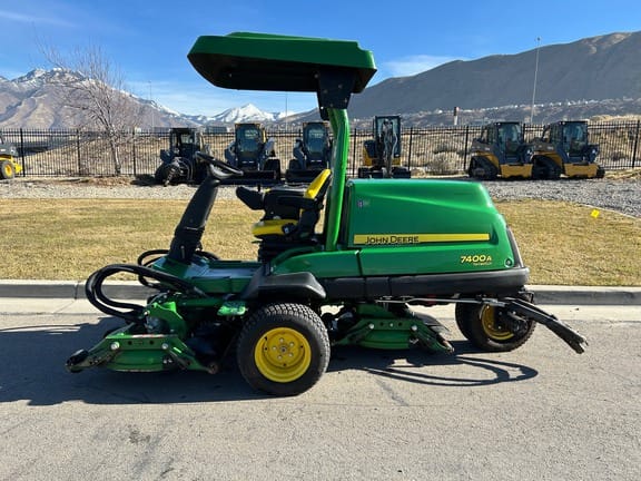 2020 John Deere 7400A Equipment Image0