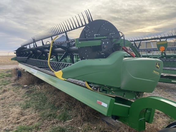 Main image John Deere 740FD