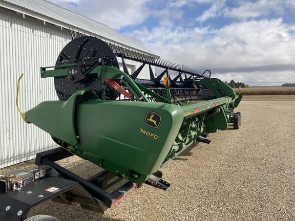 Main image John Deere 740FD