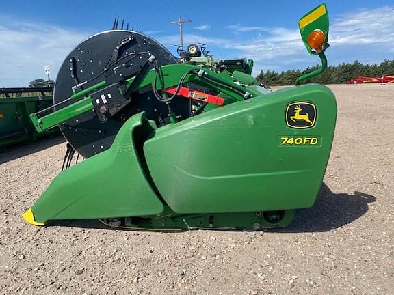 Image of John Deere 740FD Primary image