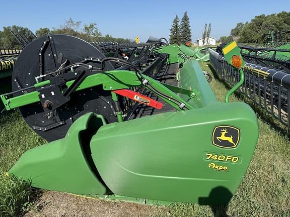 Image of John Deere 740FD equipment image 3