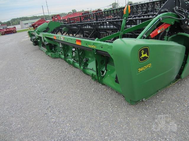 Image of John Deere 740FD equipment image 1