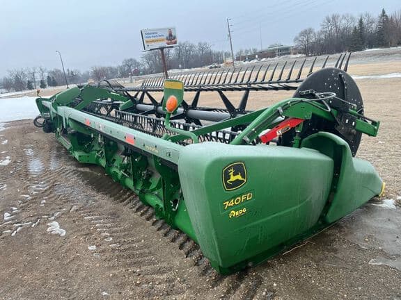 Image of John Deere 740FD equipment image 3