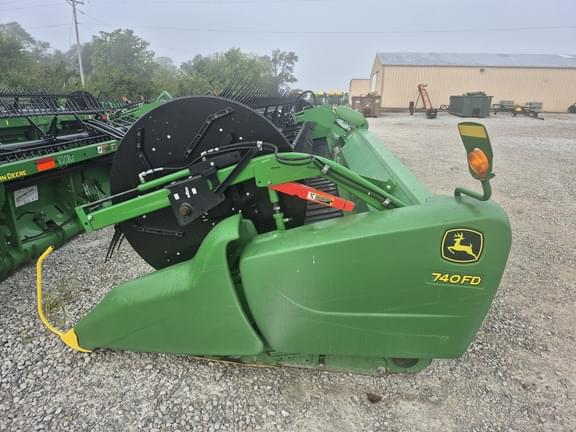 Image of John Deere 740FD Primary image