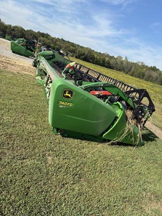 Image of John Deere 740FD equipment image 1