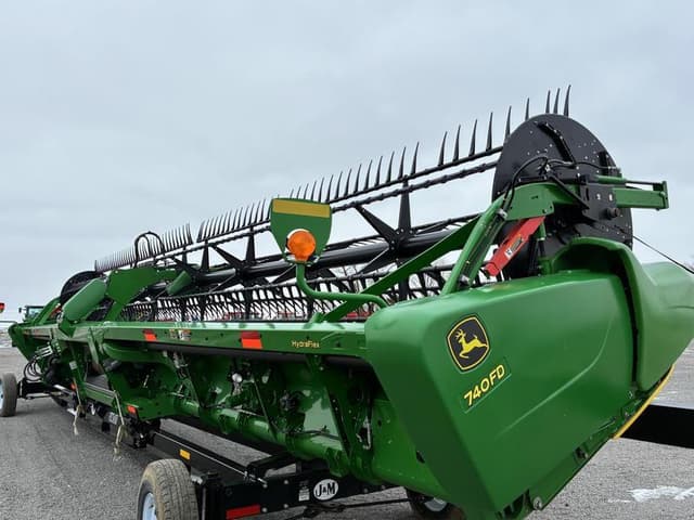 Image of John Deere 740FD equipment image 3