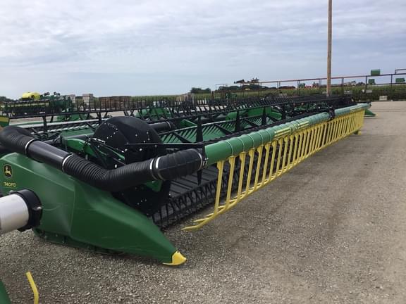 Image of John Deere 740FD Primary image