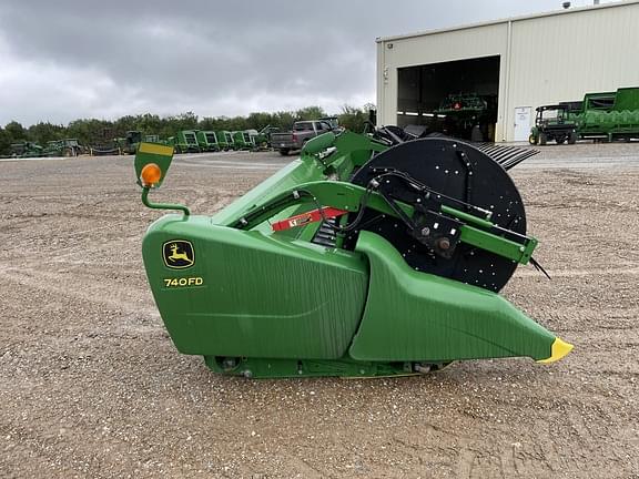 Image of John Deere 740FD equipment image 3